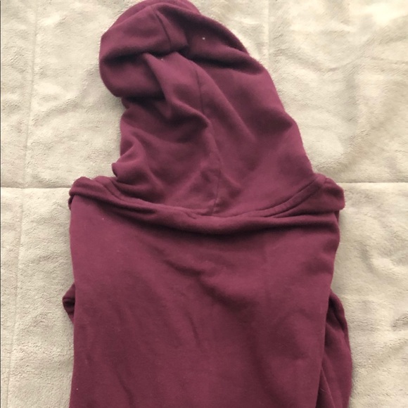 VICTORIA’S SECRET “PINK” BURGUNDY LOGO HOODY SMALL - Picture 2 of 2